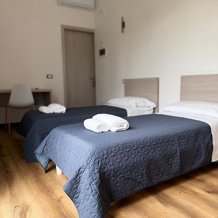 Infinity House - Eleganza Moderna Tra Treviso E Venezia Hotel Casièr Eksteriør billede