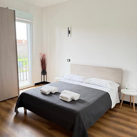 Infinity House - Eleganza Moderna Tra Treviso E Venezia Hotel Casièr Eksteriør billede