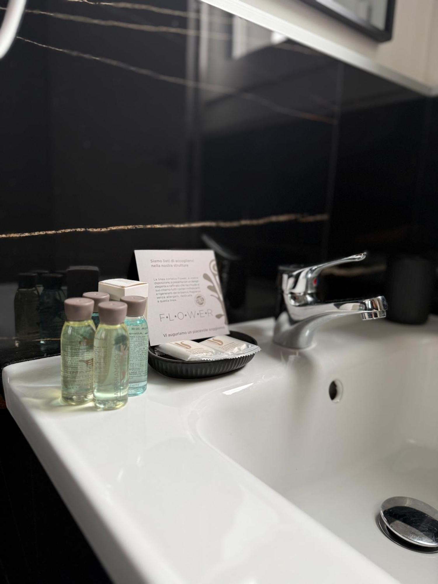 Infinity House - Eleganza Moderna Tra Treviso E Venezia Hotel Casièr Eksteriør billede